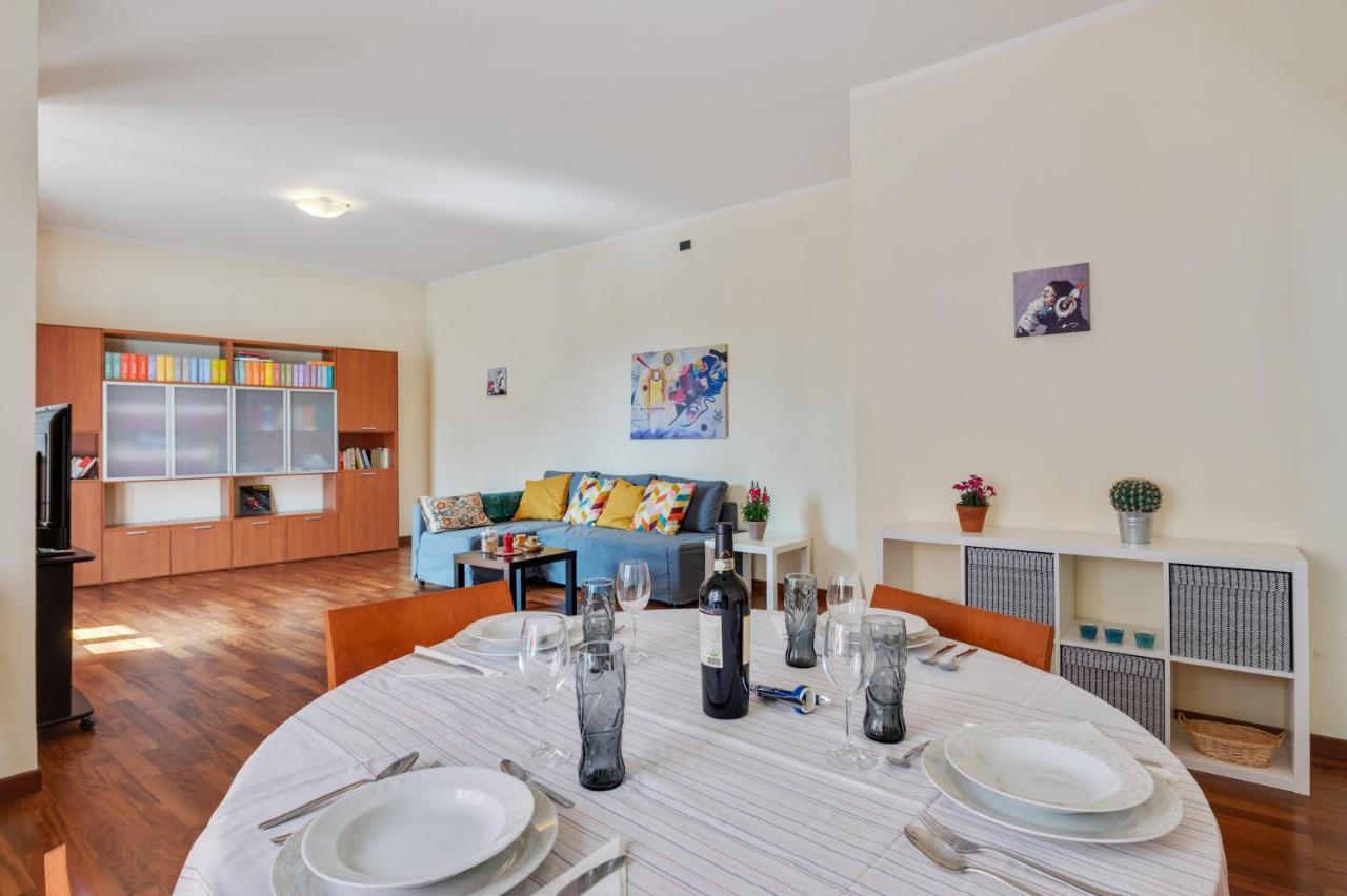פארמה Oltretorrente Ampio Appartamento Con Balconi מראה חיצוני תמונה